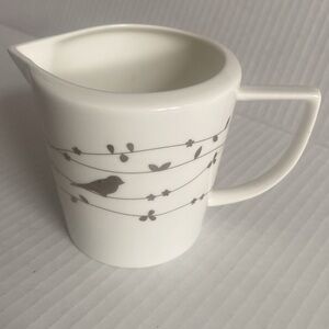 GLUCKSTEINHOME classics, fine bone China creamer